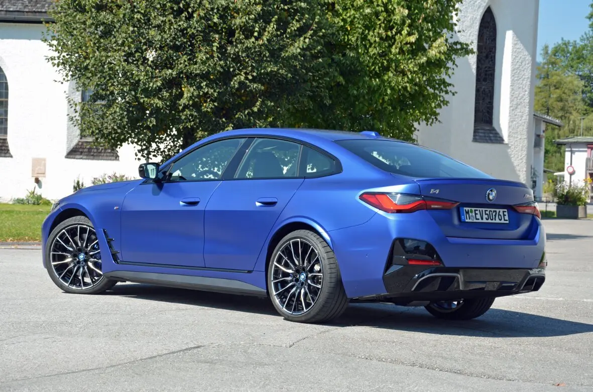 بازگشت هیجان به دنیای خودروهای روباز؛ BMW یک کروک برقی می‌سازد