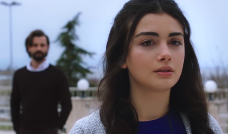 ozgeyagiz-gokberkdemirci-yemin12