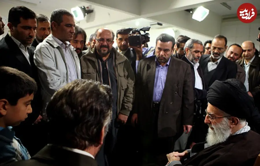 khamenei-880909-3-001