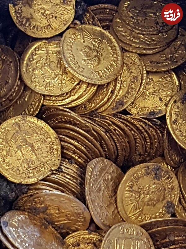 Gold-coins-5th-c