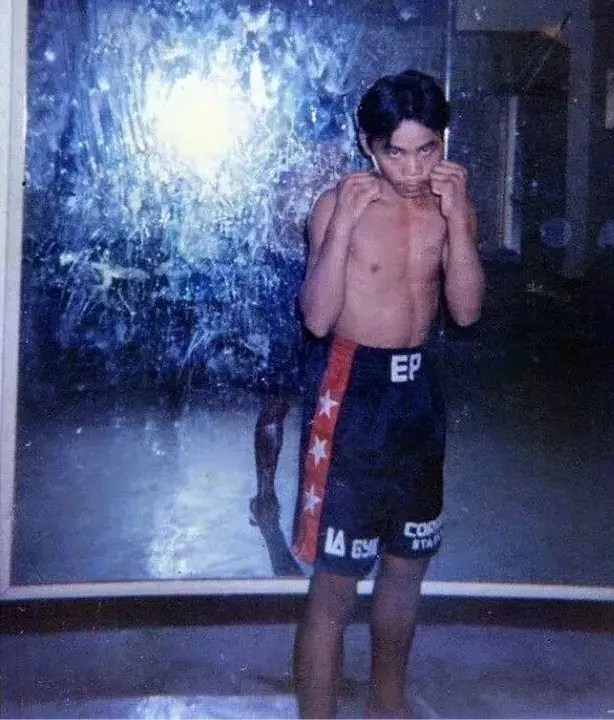 تصاویر| داستان زندگی مانی پاکیائو؛ از کارگری تا قهرمانی در بوکس و ثروت ۵۰۰ میلیون دلاری