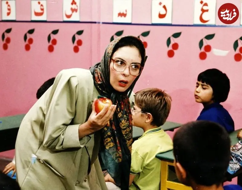 عکس| سفر زمان؛ چهرۀ «افسانه بایگان» 30 ساله در «اتل، متل، توتوله»؛ سال 70