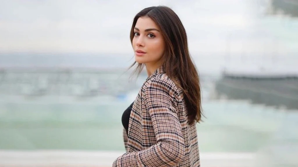 ozge-yagiz-860x504-1-1024x576_5_11zon