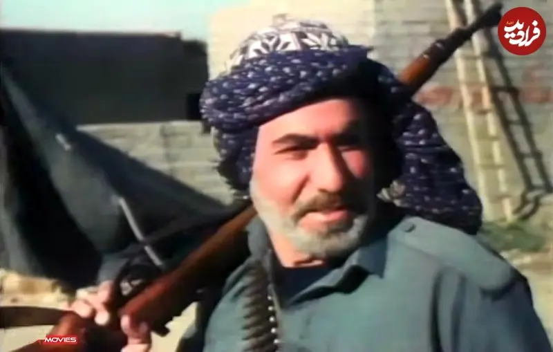 عکس| سفر زمان؛ چهرۀ «عنایت بخشی» در 46 سالگی با اسلحه و لباس کردی