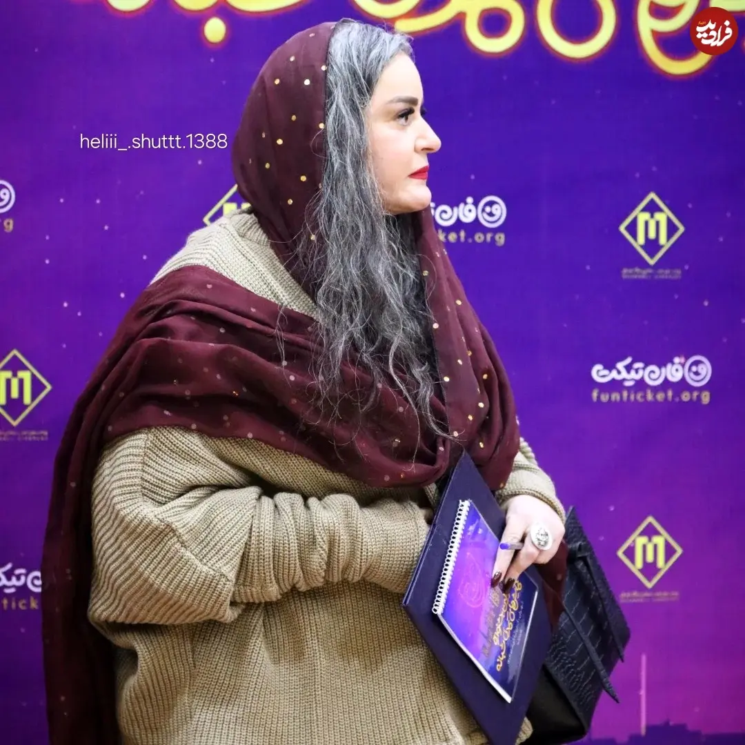 heliii__.shuttt.1388_1762680917_3761962656257807289_70350711352_11zon