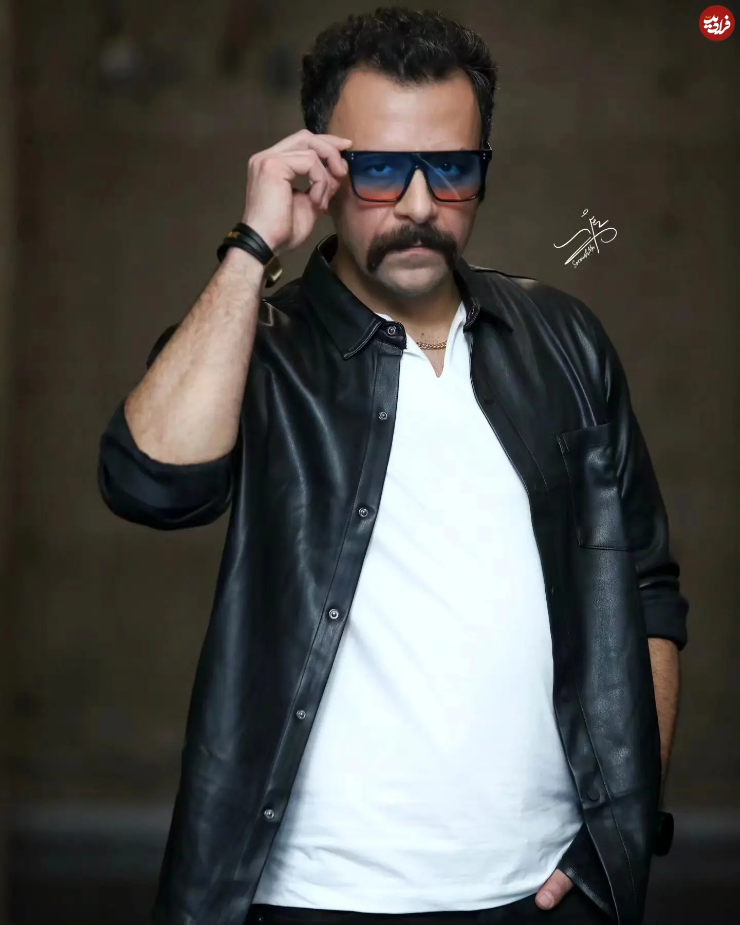 hesammanzour_official_1695585167_3199122708578041921_45908018174