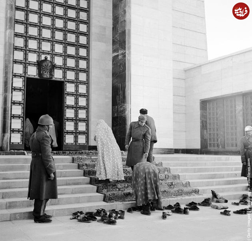 reza-shah-mausoleum-162714563-a5998b-small