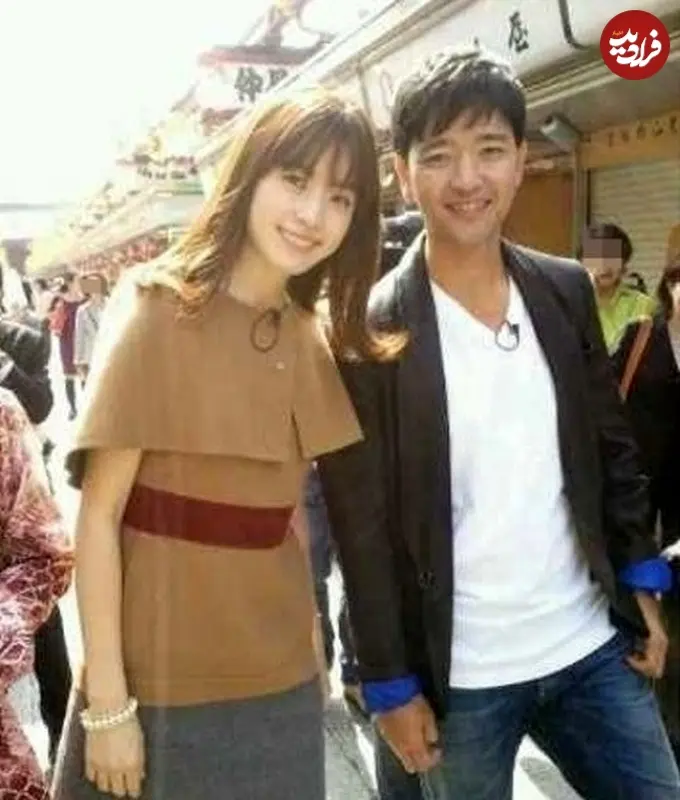 عکس| سفر زمان؛ «دونگ‌یی و چانسو» با لباس شخصی در حال قدم زدن در خیابان