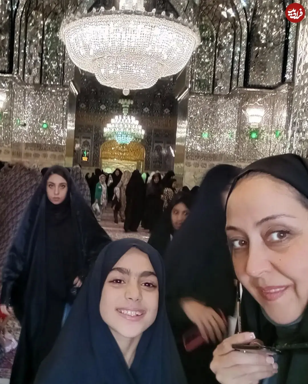 arezuafshar1_1694279925_3188173549239282317_3318615673_11zon