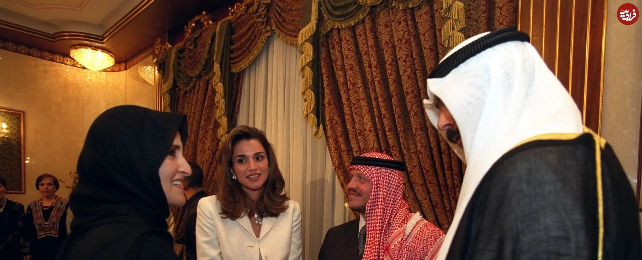 عکس| سفر در زمان؛ «ملکه رانیا و ملک عبدالله دوم، پادشاه اردن» در سفر کویت؛ سال 1378