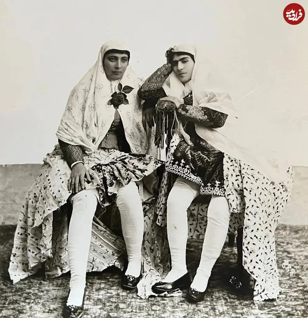 دو زن
