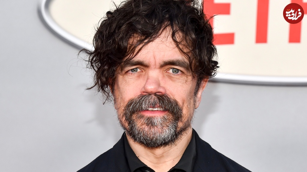 esc-peter-dinklage-off-platform-copy_11zon