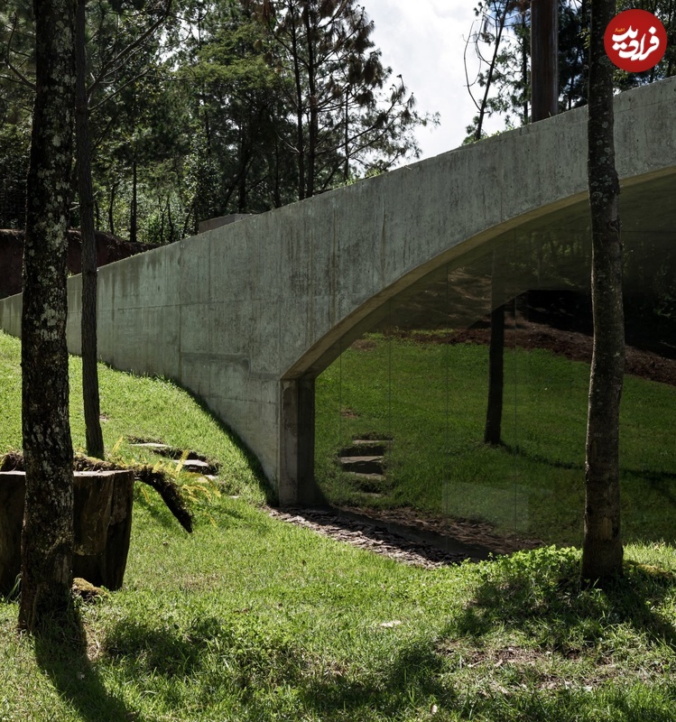 the-hill-in-front-of-the-glen-hw-studio-architecture-mexico_dezeen_2364_col_7-scaled