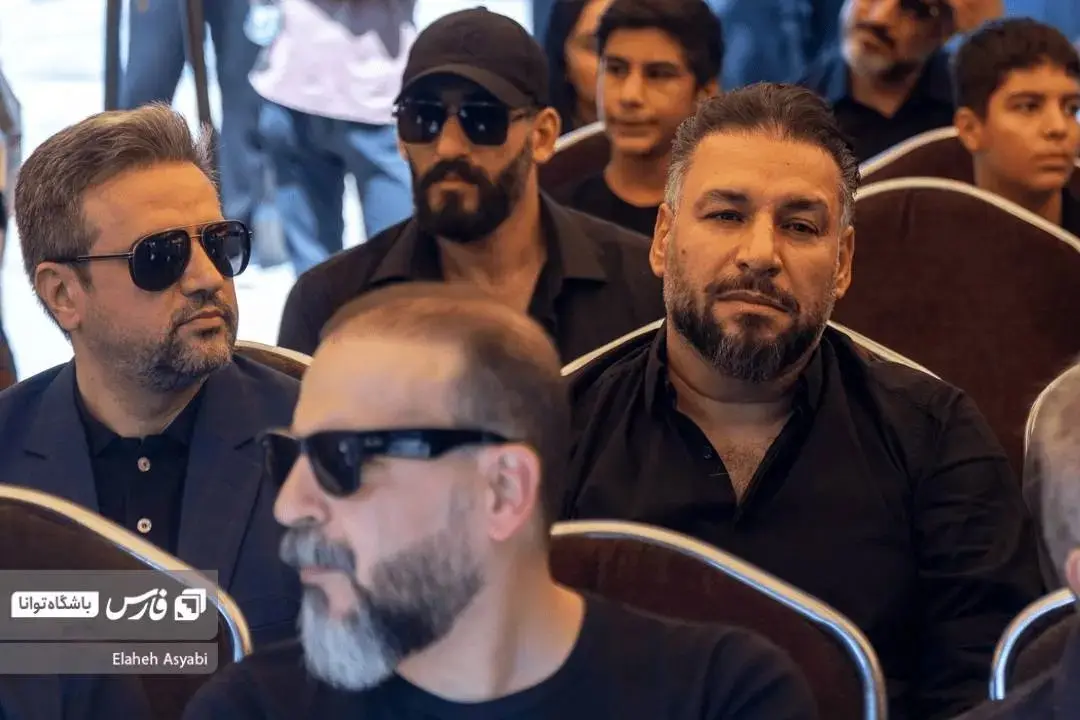 خاکسپاری+مادر+عمو+پورنگ (5)