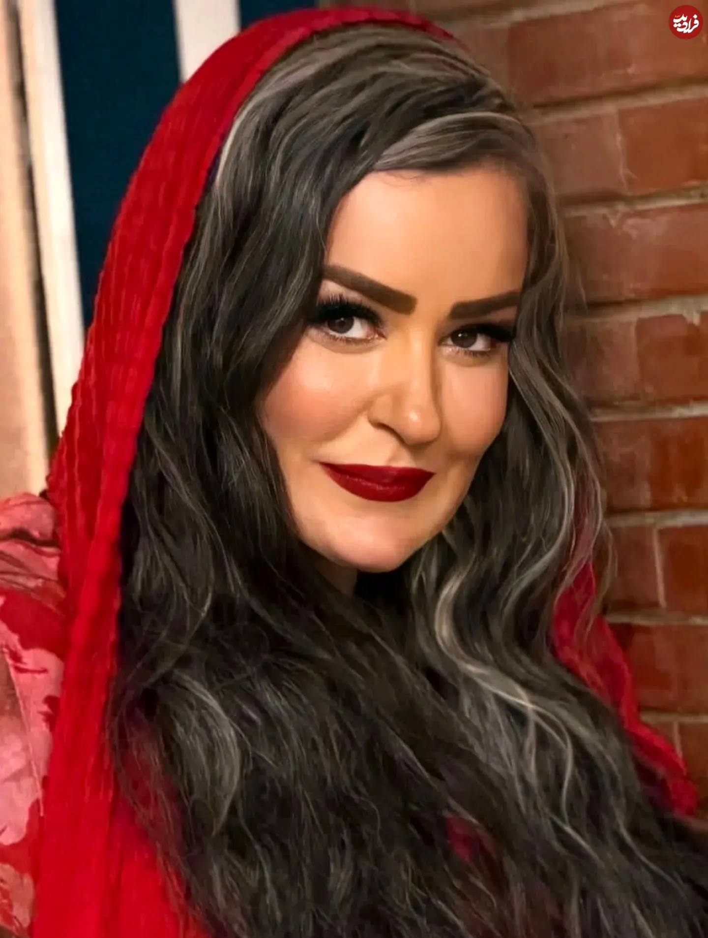 fan.nezamdost_1761599995_3752895224357231873_63660267463_11zon