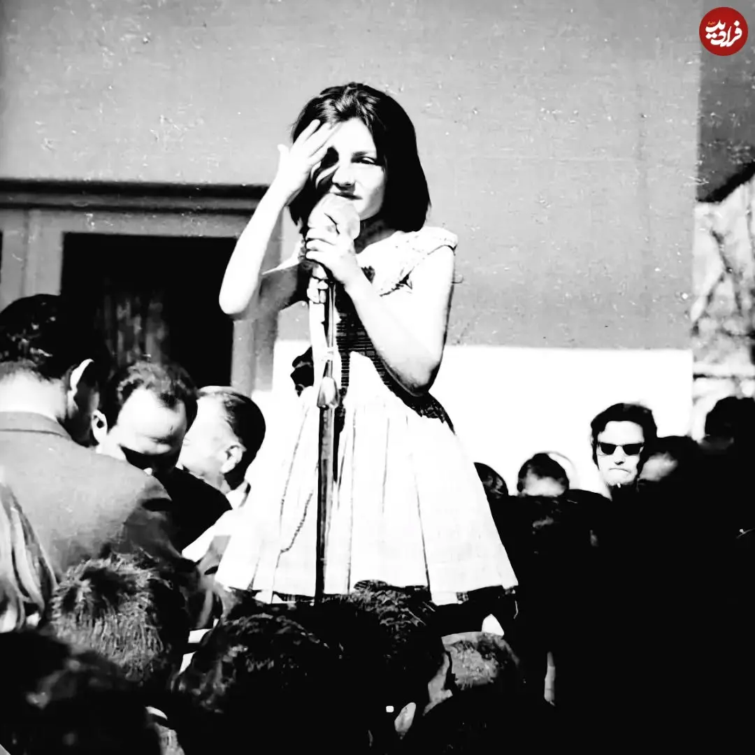 photogoogoosh_1643876735_2765360947486948087_47171307983_11zon