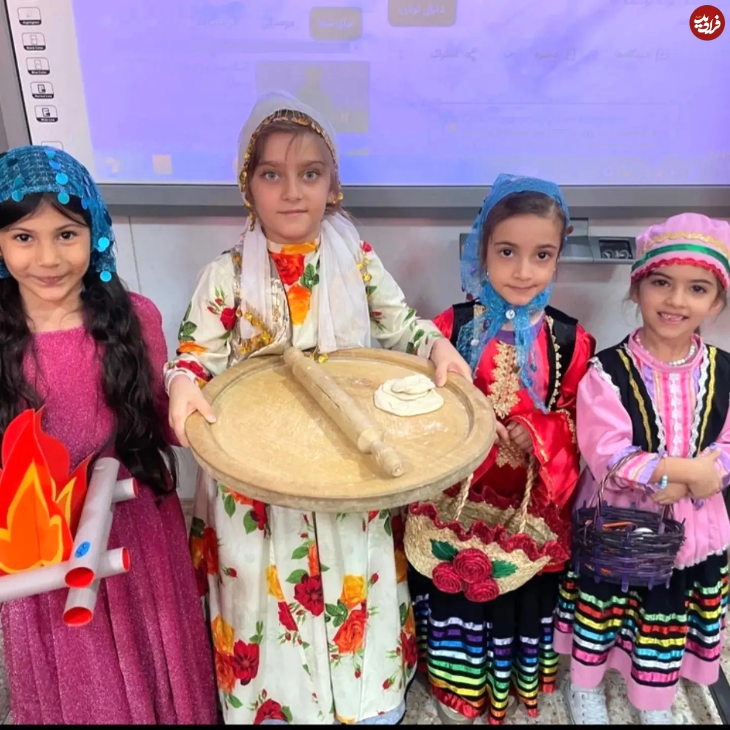 ava_amirzadeh_1761135306_3748997136499917738_8440520499_11zon