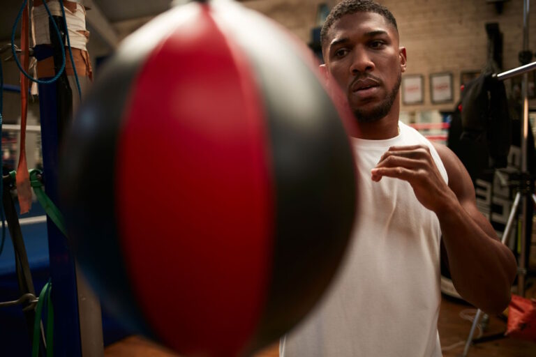 anthony-joshua-three-652e6bdb6b631-768x512