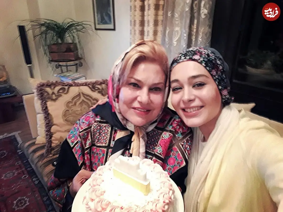 sania__salari_1534876477_1851000507649693165_5332038956