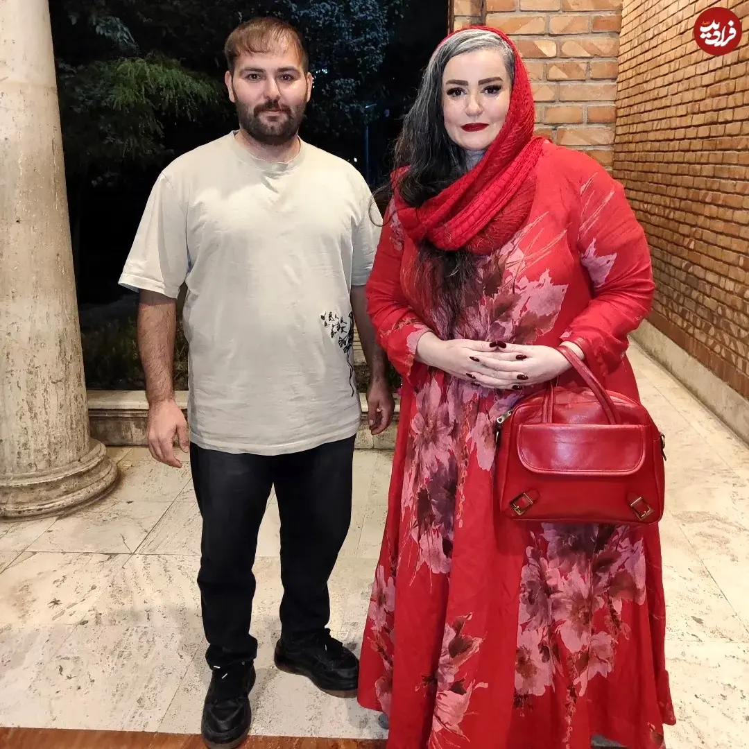 ali_karimi_1895_1761069307_3748443491484447770_44604071460_11zon