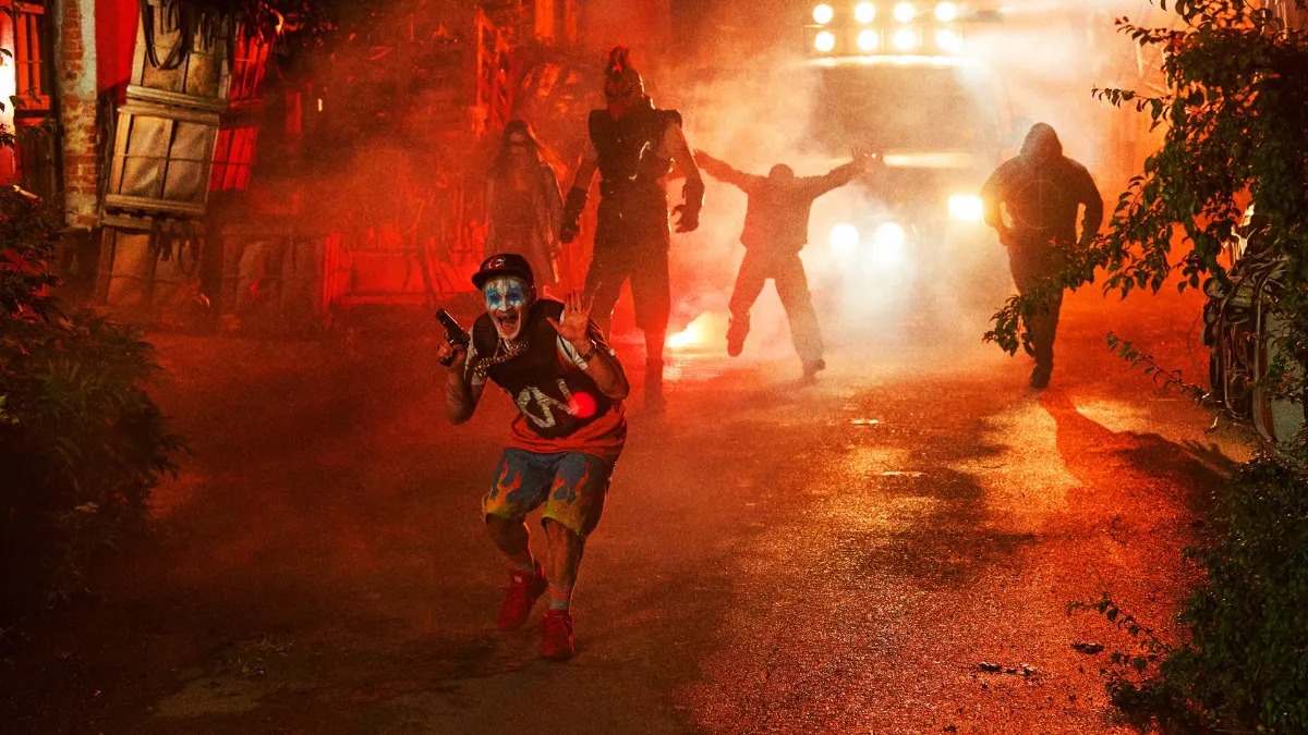 نقد فیلم انتقامجو سمی (The Toxic Avenger)؛ پیتر دینکلیج در نقش سمیترین قهرمان نقد فیلم انتقامجو سمی (The Toxic Avenger)؛ پیتر دینکلیج در نقش سمیترین قهرمان