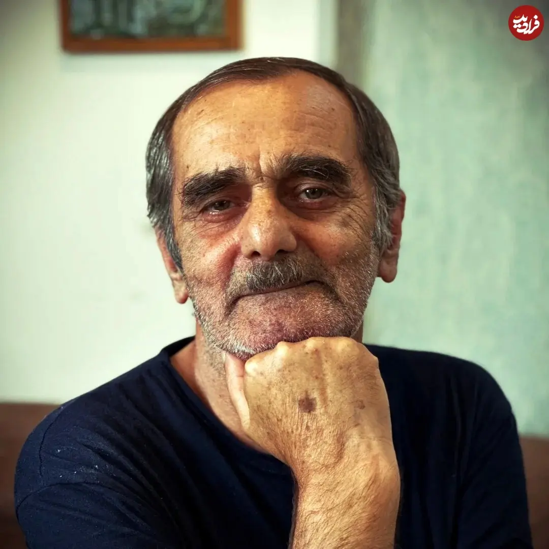 عکس؛ سفر در زمان؛ «دکتر، صاحب‌خانه نقی» در پشت صحنه سریال پایتخت 7؛ سال 1403