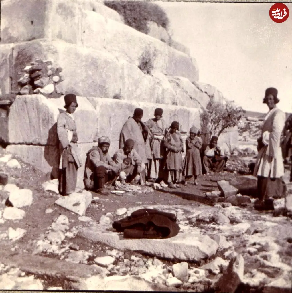 کوروش 84