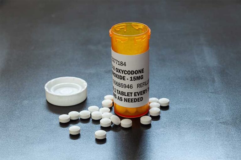 Prescription-Opioids-768x513