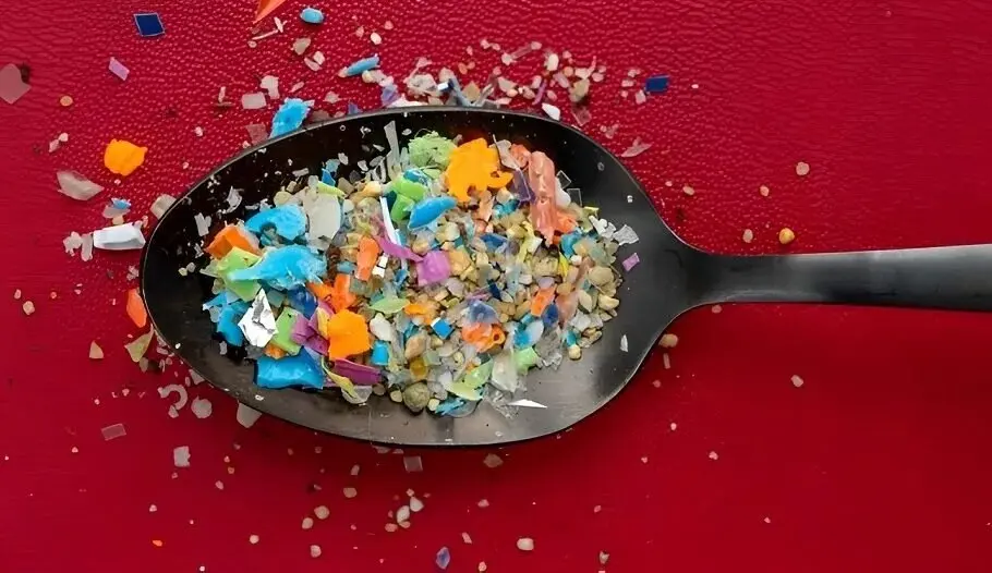 میکروپلاستیک‌ها؛ متهم اصلی بیماری های قلب در مردان