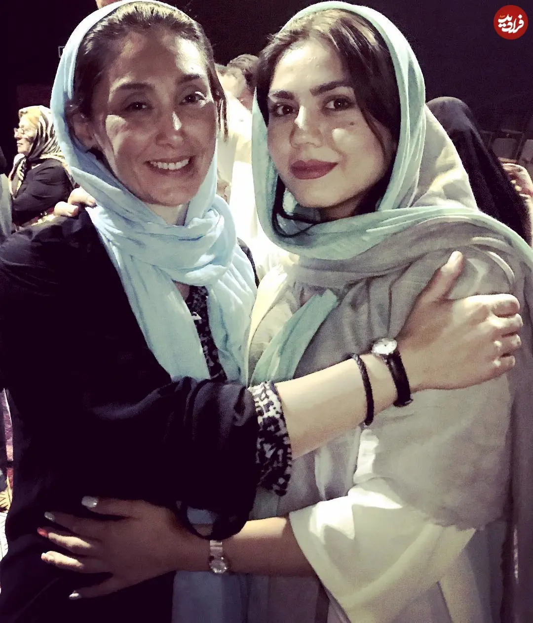 عکس| سفر در زمان؛ «باران ریاحی» سریال آوای باران در آغوش هدیه تهرانی؛ سال 96