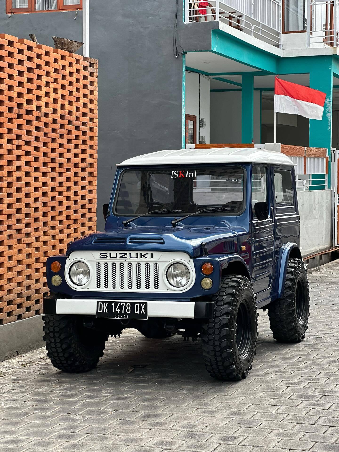 10