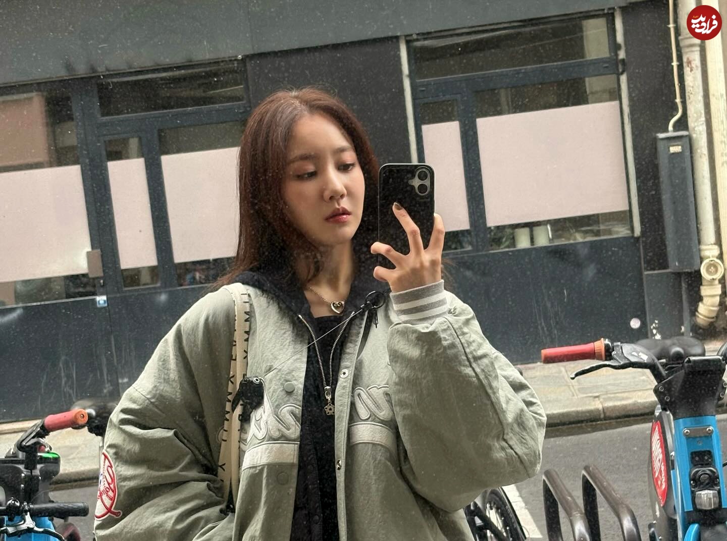 2xj_hee_1762174749_3757716615711604556_1559107745