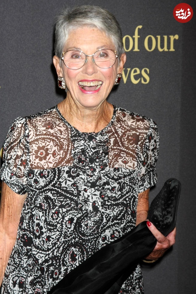 los-angeles-nov-7-elinor-donahue-at-the-days-of-our-lives-50th-anniversary-party-at-the-hollywood-palladium-on-november-7-2015-in-los-angeles-ca-free-photo-1