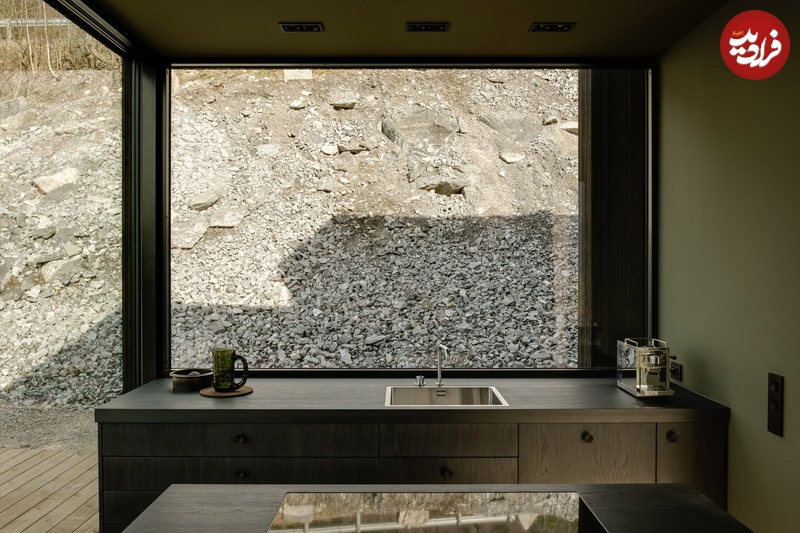 18-07-holiday-home-office-inainn-architecture-norway_dezeen_2364_col_29
