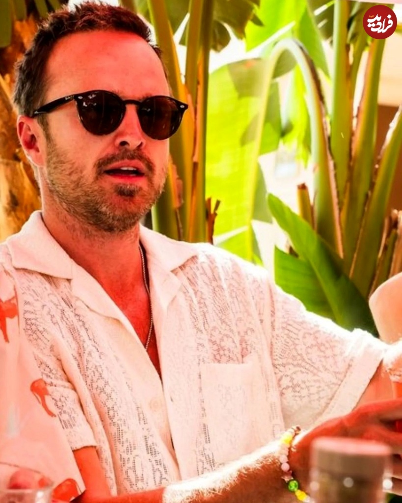 aaron_paul_fc_1730767097_3494250135112022031_50098740650_11zon