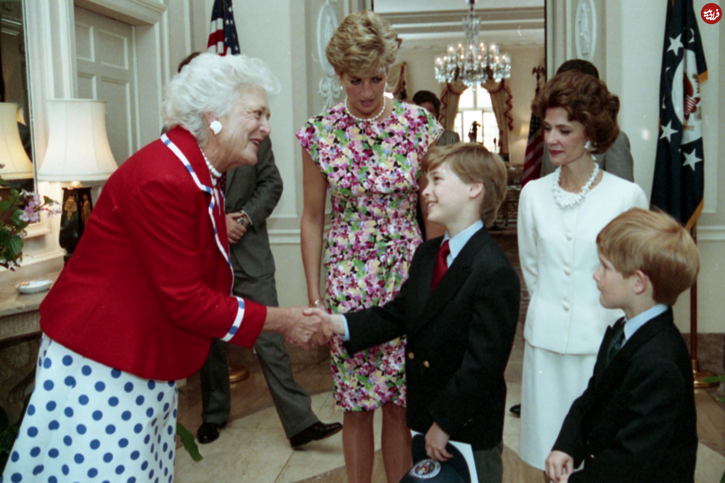 First_Lady_Barbara_Bush_greets_Prince_William_at_the_Winfield_House_in_1991