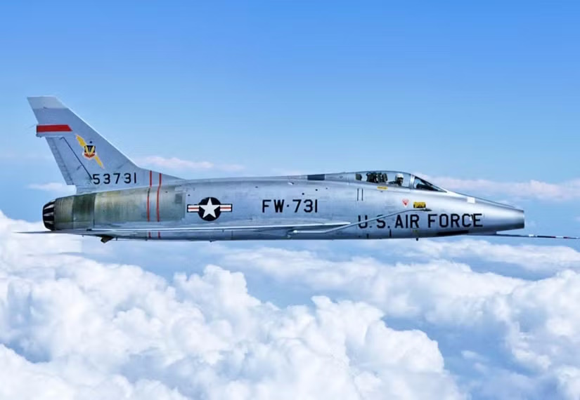 f-100-super-sabre