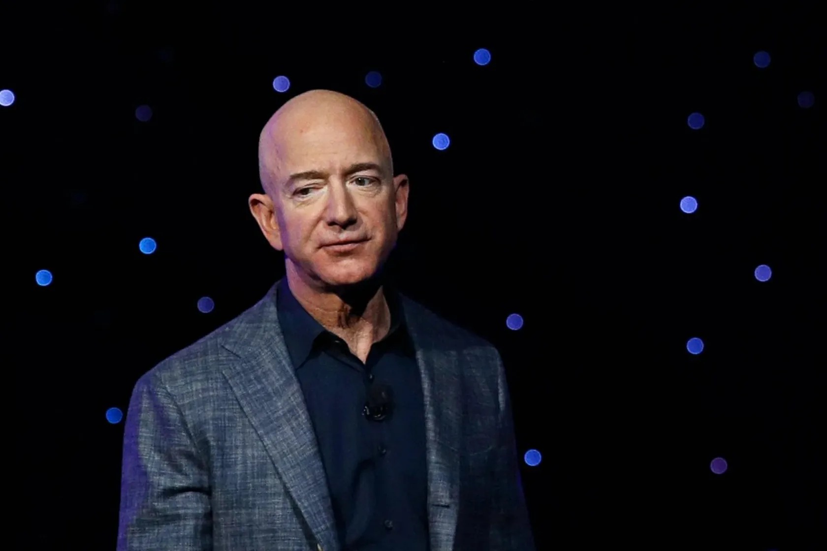 2021-7-bezos-jeff-blue-origin-638bb545154ec9527517f2c4_11zon
