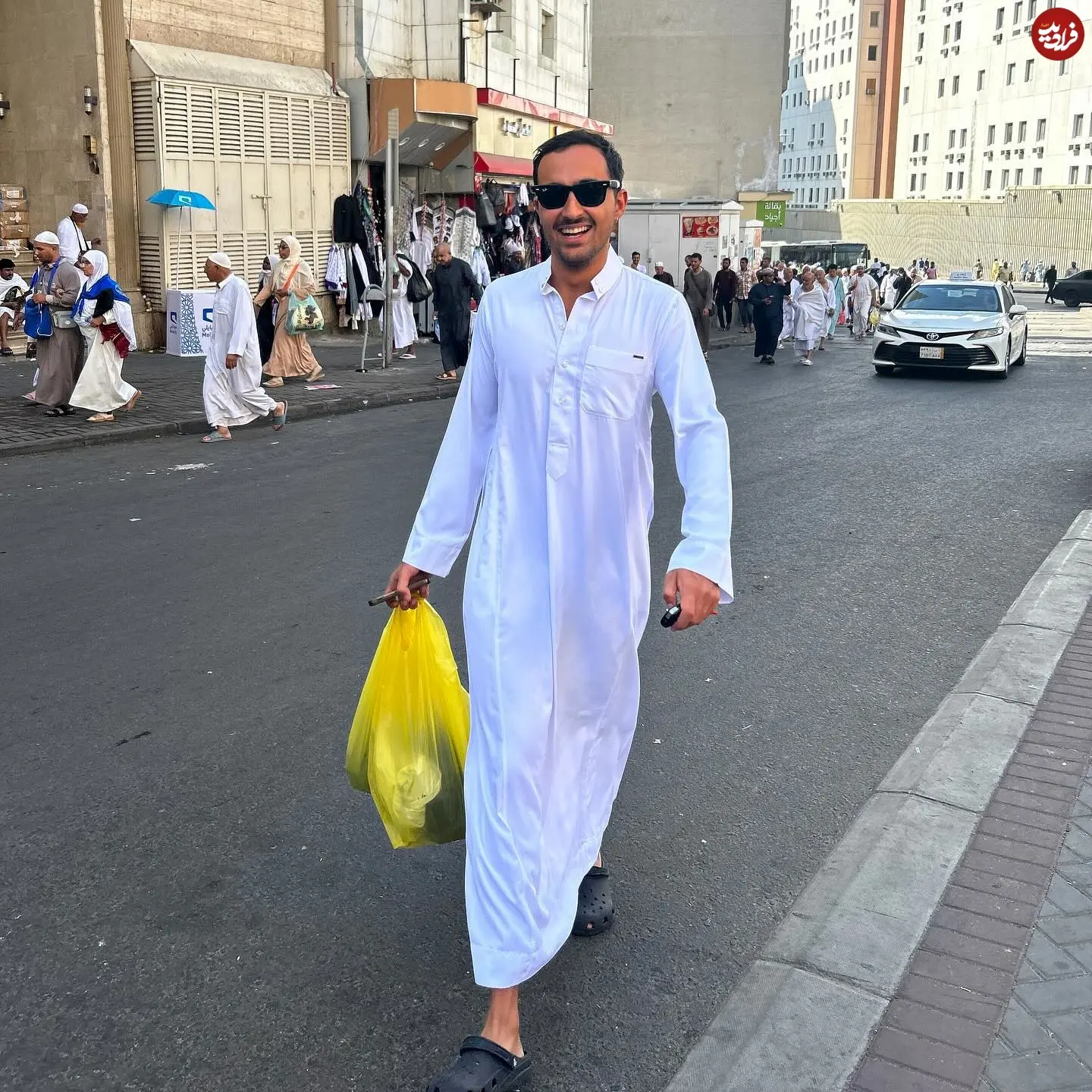 yasnamirtahmasb_1702803922_3259678021828210773_304290564