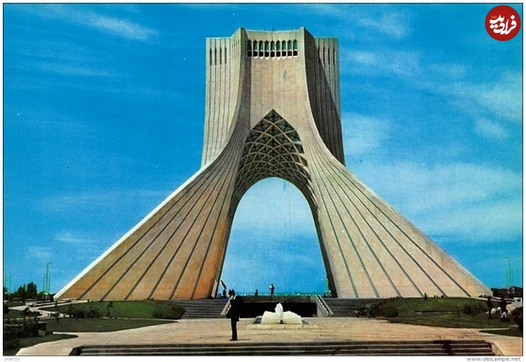 میدان_آزادی_ئدهه_50_2_