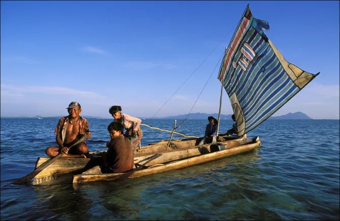 bajau-people-northern-borneo-malaysia-862360951_4_11zon