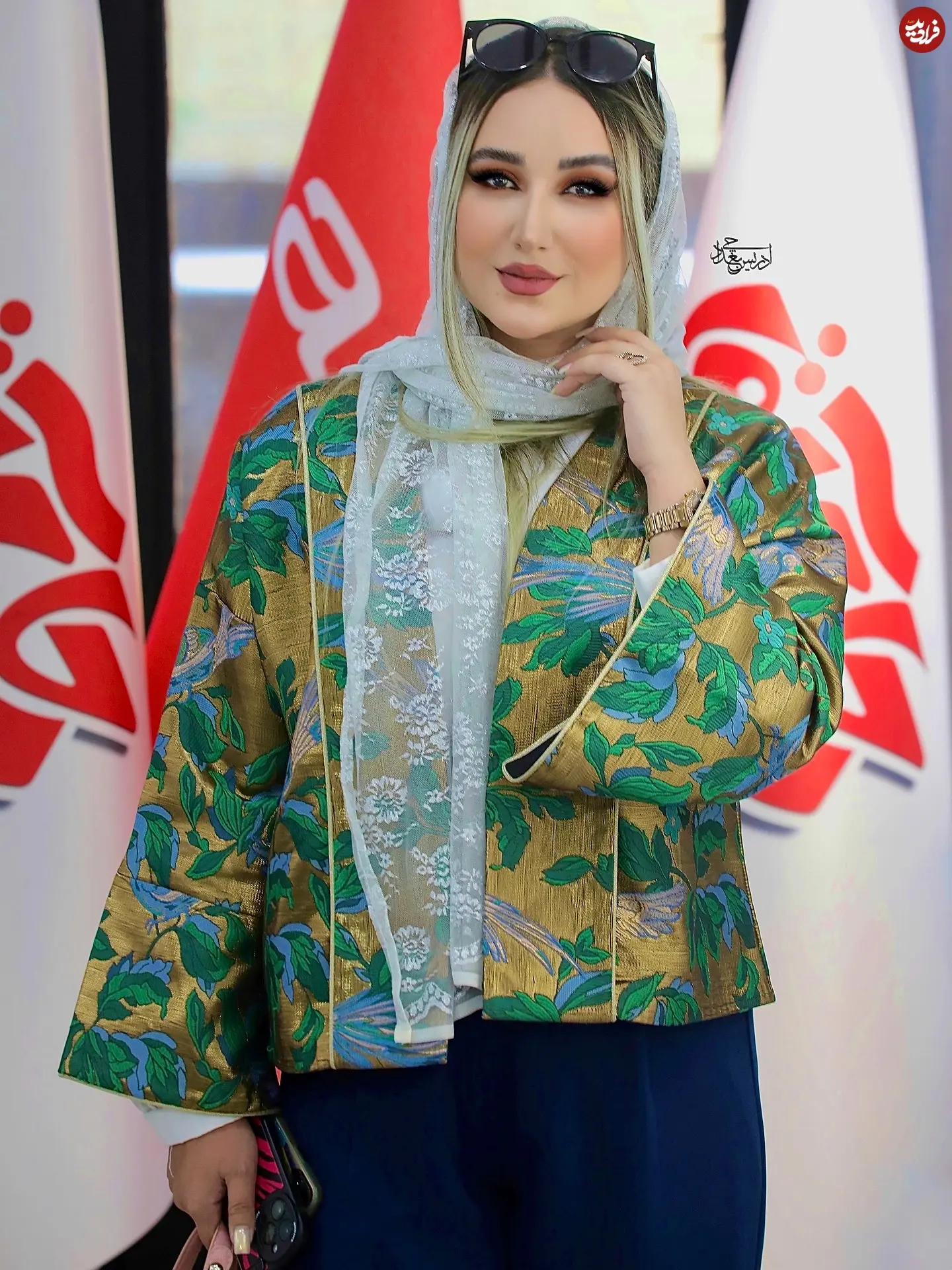 mina_delshad_1746731047_3628165454528933324_1545100321