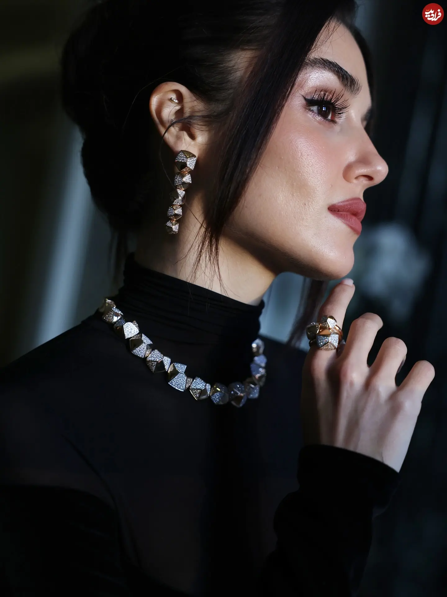 handemiyy_1761323537_3750576126708998619_253160049