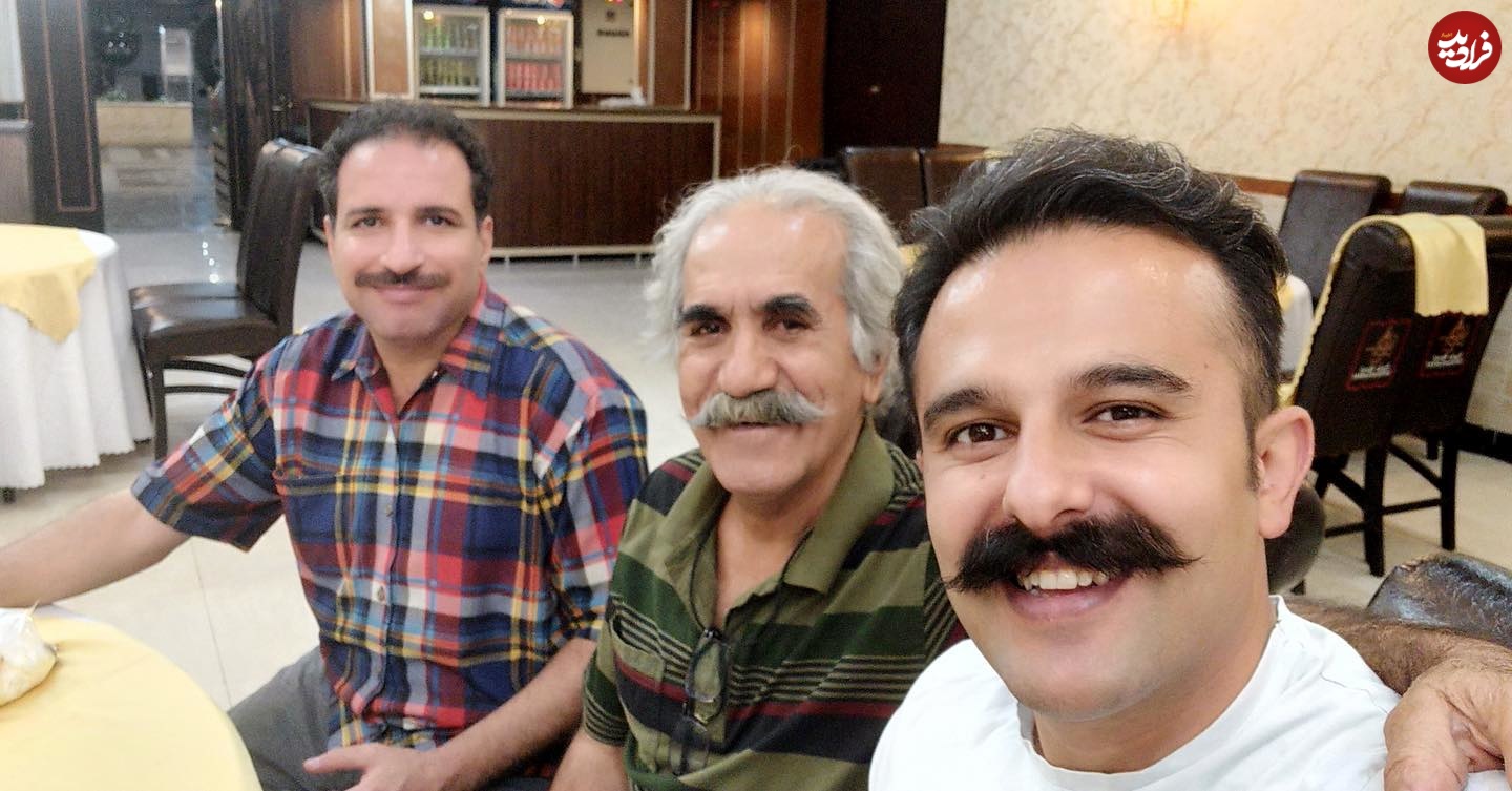 عکس| سفر در زمان؛ «اوس غلام، وحید و کاووس» سریال نون خ در یک رستوران؛ سال 1400 عکس| سفر در زمان؛ «اوس غلام، وحید و کاووس» سریال نون خ در یک رستوران؛ سال 1400