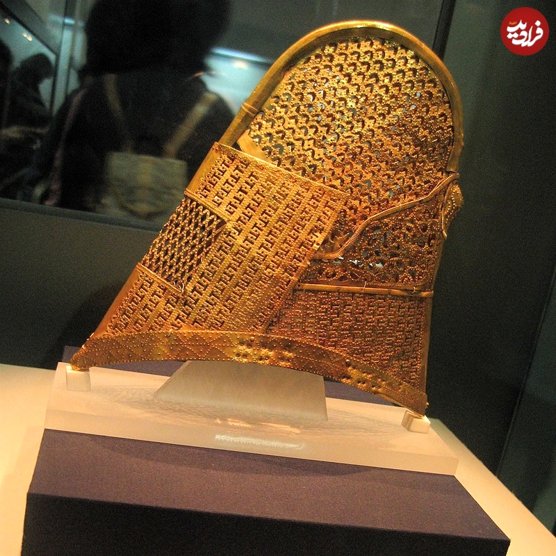 Korea-Silla_Kingdom-Golden_hat-01