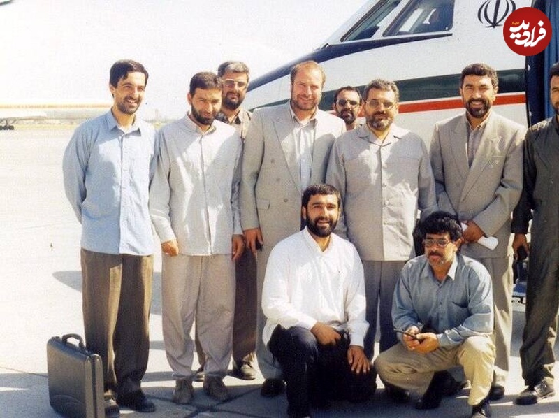 عکس| سفر به تاریخ؛ «سردار حاجی زاده» در کنار «پدر صنعت موشکی ایران»؛ دهۀ 70 عکس| سفر به تاریخ؛ «سردار حاجی زاده» در کنار «پدر صنعت موشکی ایران»؛ دهۀ 70