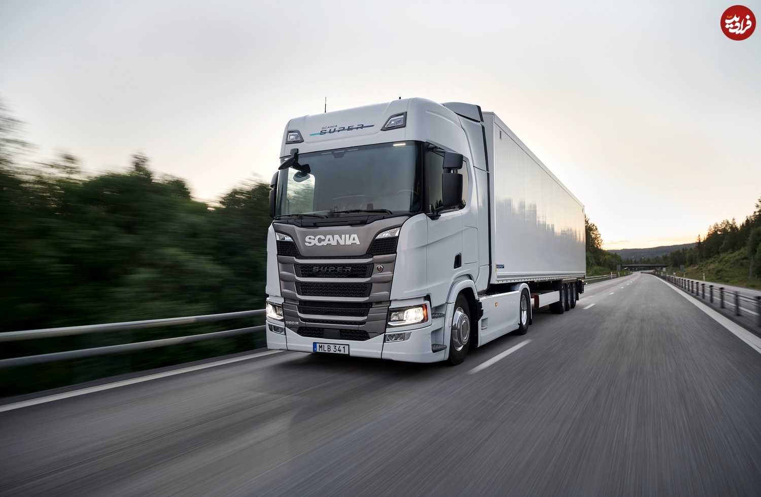 Scania-560R_003_11zon