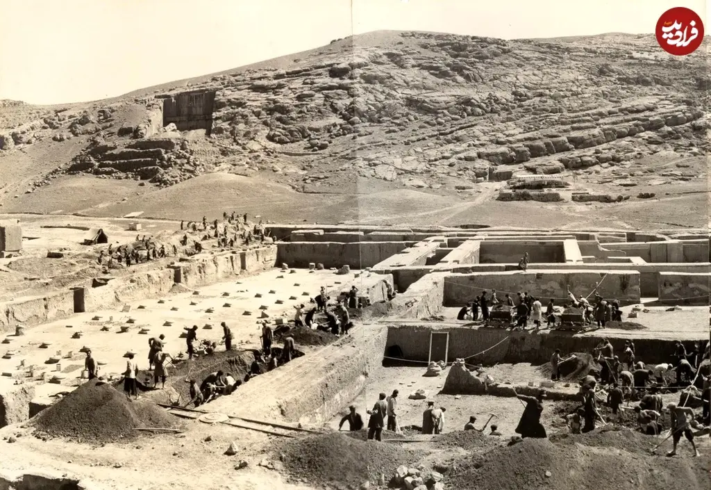 حفاری تخت جمشید