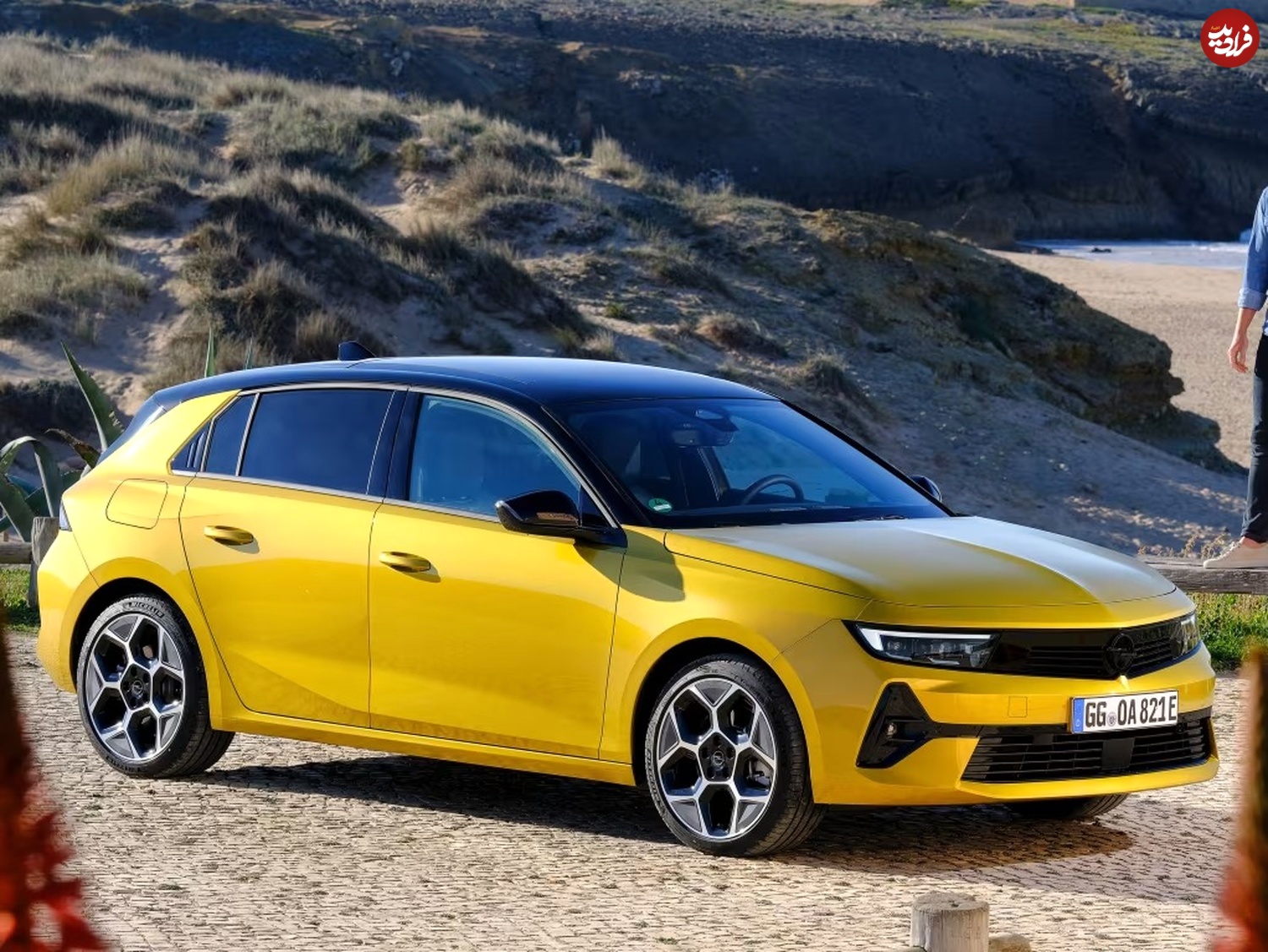 opel_astra_-gs-hybrid-16_11zon