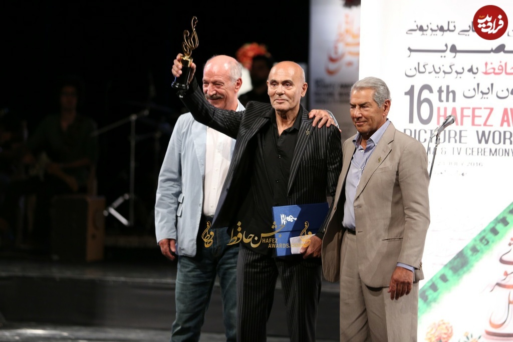 Jamshid-Hashempour-16th-Hafez-Awards-2016